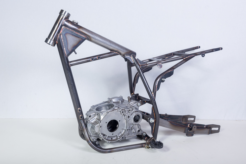 BZS Racing Parts - C&J frame met oliereservoir